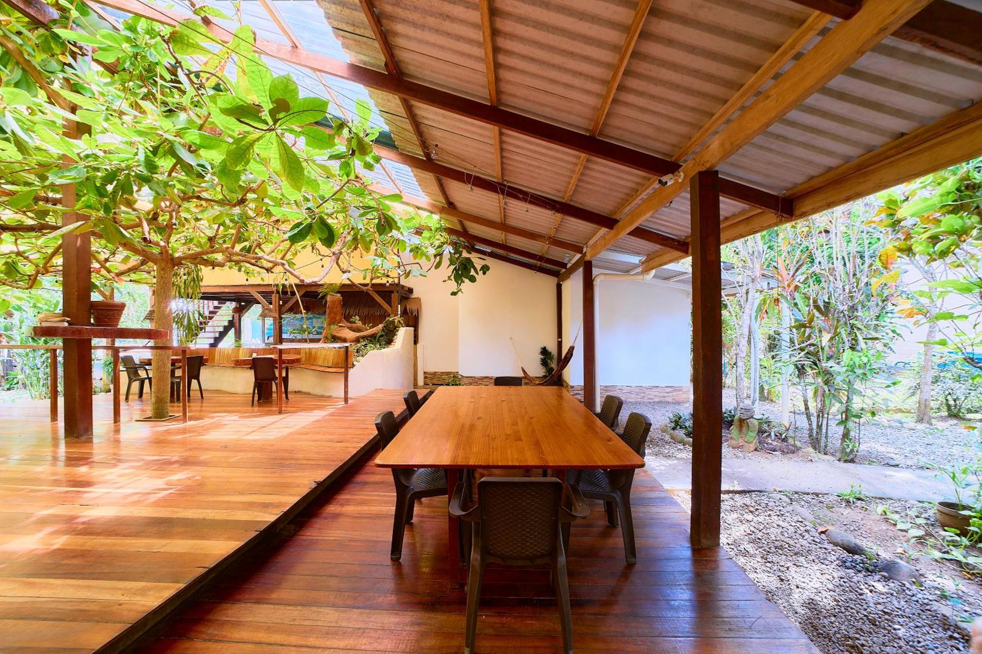 Cabinas Montesol Puerto Viejo de Talamanca Экстерьер фото