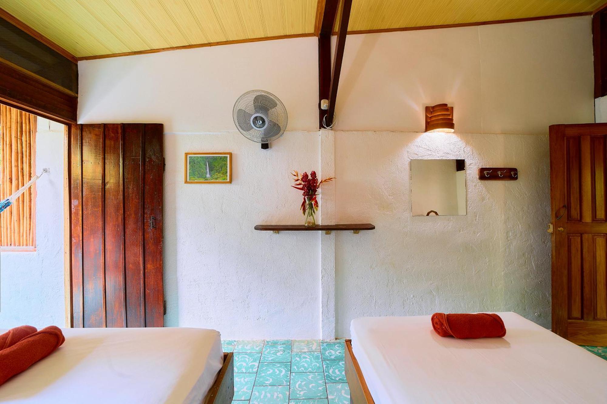 Cabinas Montesol Puerto Viejo de Talamanca Экстерьер фото