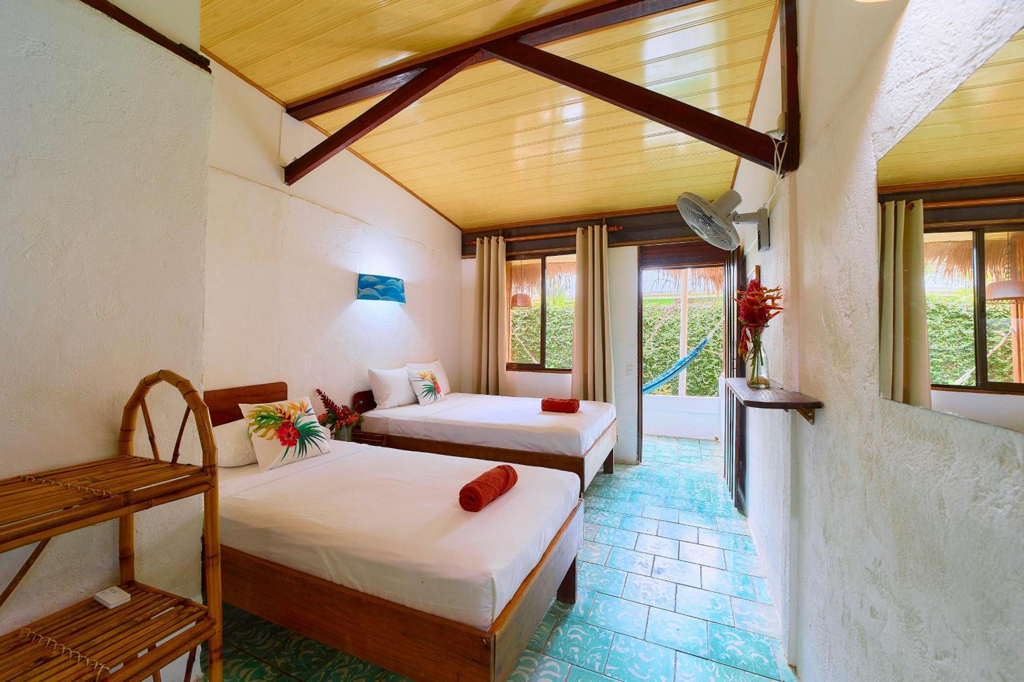 Cabinas Montesol Puerto Viejo de Talamanca Экстерьер фото